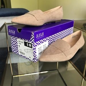 Ana pointed-toe flats